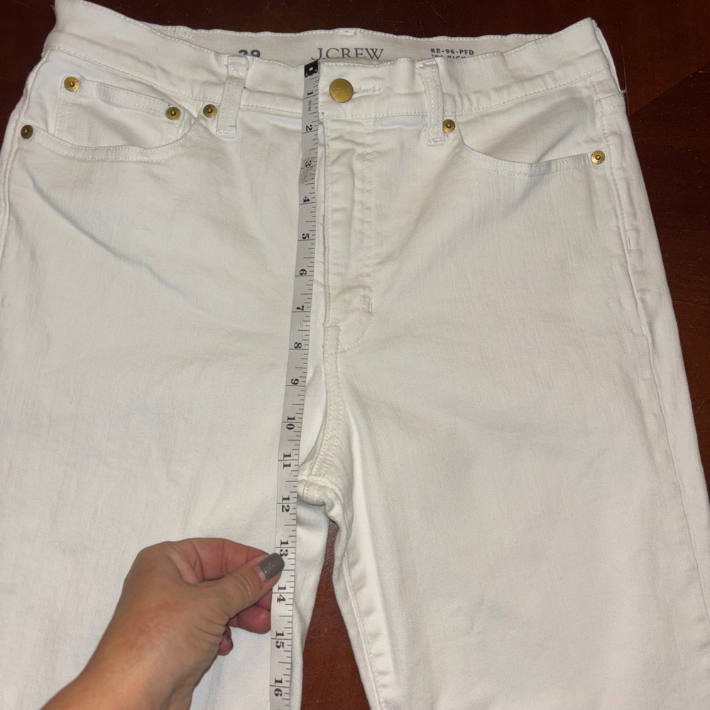 J Crew | Women's‎ Size 29 | White Kick Out Jeans | Gold Rivets and Buttons - Picture 5 of 10